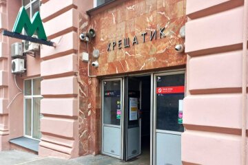 У Київському метро пояснили, чому поїзди щоночі не залишаються на станціях