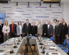 У столиці України науковці обговорили право людини на мир