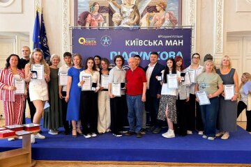 Київські школярі встановили рекорд: 275 перемог на всеукраїнських та міжнародних інтелектуальних змаганнях