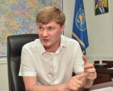 “Тримаю слово офіцера” – звільнився начальник митниці після скандалу з Зеленським