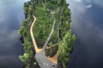 У Києві тимчасово закриють прохід на Оболонський острів, де недавно відкрили "міст-хвилю"