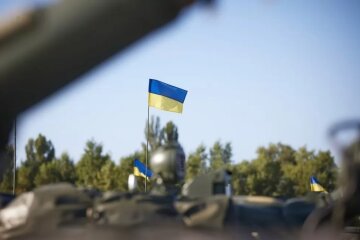 Лінія фронту наближається до великих окупованих міст Луганщини, місцеві чують ЗСУ, – Гайдай