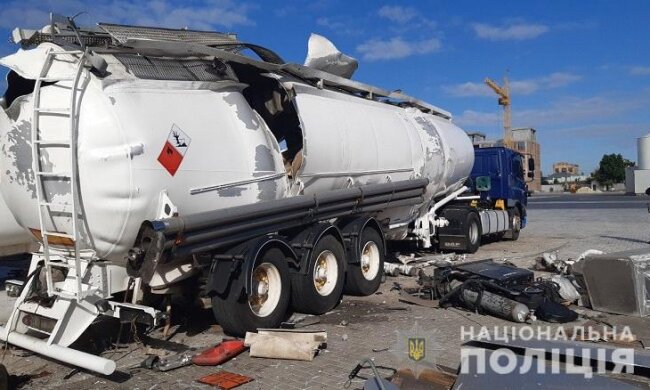 У Києві зварювали автоцистерну з газом: є поранені та загиблі