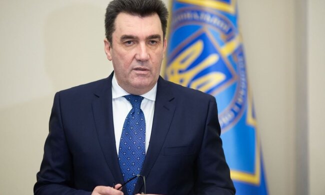 РНБО: Україна закриває кордон для іноземців через коронавірус