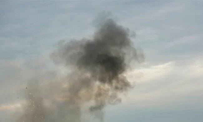 Вечірня “бавовна”: у Севастополі та Балаклаві прогриміла серія вибухів