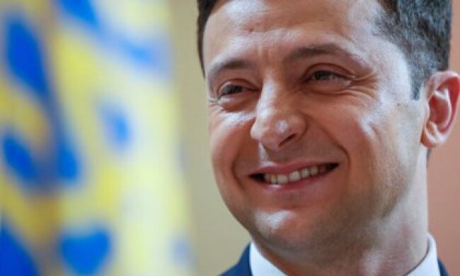 Зеленський почав спрощувати отримання громадянства для іноземців