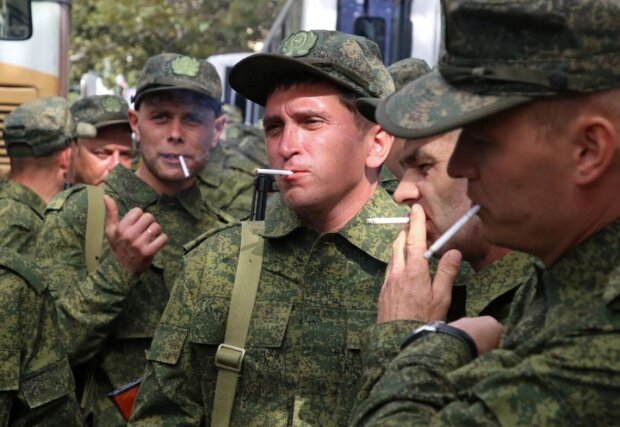 Російські військові масово цікавляться, як здатися в полон – розвідка