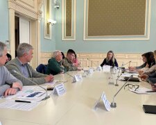 Комфортний Київ для всіх: у столиці відновлять понад 1500 елементів тактильної навігації