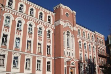 Хворих на коронавірус лікуватимуть в Олександрівській лікарні: як саме