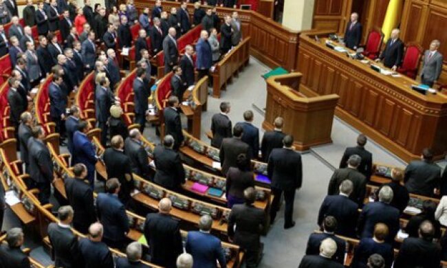 У Зеленського пообіцяли розпочати роботу Ради вже в серпні