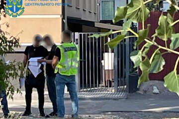 У столиці оголосили підозру воєнкому й голові військово-лікарської комісії, які підробляли документи для виїзду за кордон