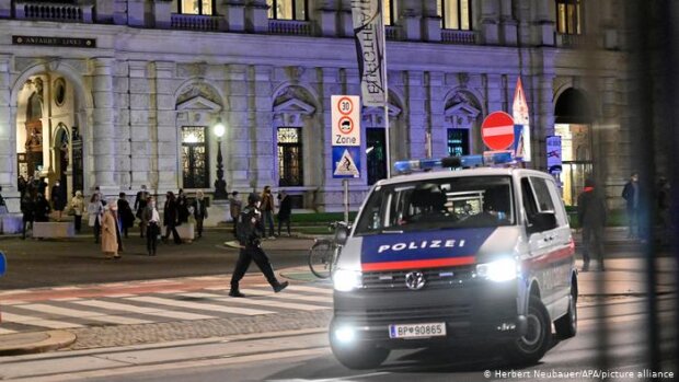 У Відні вночі сталась серія терактів, кількість жертв зростає (відео)