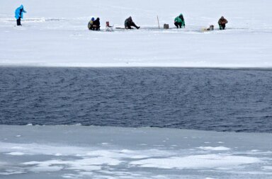 Обережно: через відлигу на водоймах Києва та області зростає небезпека підтоплень та крихкого льоду