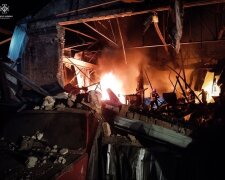 Росіяни вдарили дронами на Київщині — загорівся склад підприємства, є руйнування