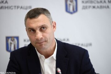 Карантин у Києві: молодші класи ще на тиждень залишаться на дистанційці