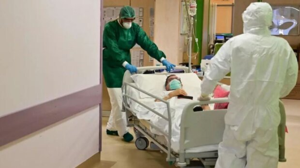 У київських лікарнях припинені планові госпіталізації