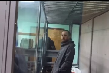 Я доказав любов батька: суд взяв під варту чоловіка, який спалив 6-річного сина (відео)