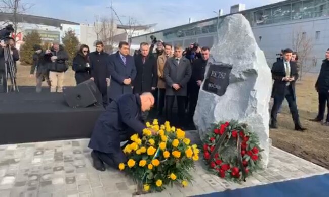 В Борисполі заклали меморіал пам’яті загиблих у авіатрощі в Ірані