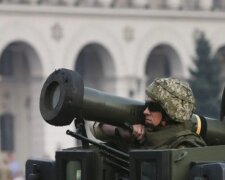 “Подарунки” для літаків і танків рашистів: США передають Україні нову партію озброєння