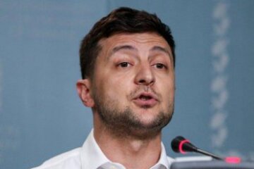 Зеленський матюкав “слуг народу”