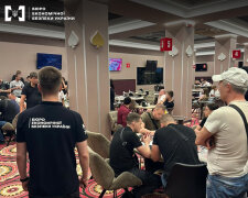 У Києві та Одесі викрито мережу підпільних покер-клубів, які прикривалися спортивним покером