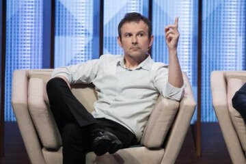 У партії Вакарчука відмовилися від 2 млн грн