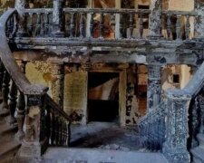 «Танок на кістках». Окупанти планують відкрити драмтеатр у Маріуполі, де загинули сотні мирних жителів — радник мера