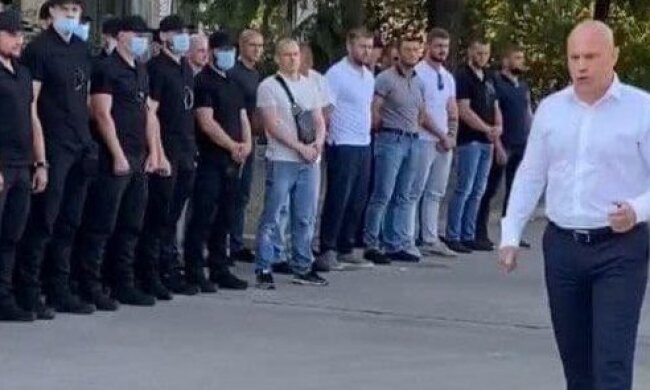 СБУ блокувала проросійський центр “тітушок ” одіозного нардепа Ківи