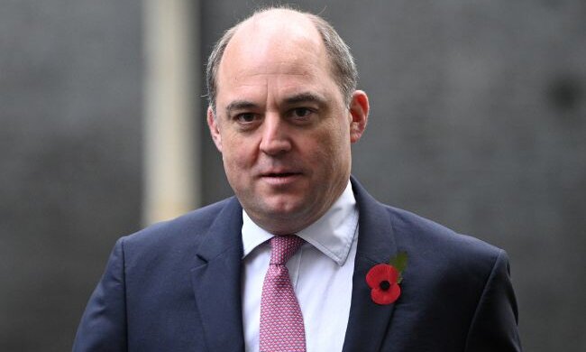 Міністр оборони Британії прибув в Україну. Зустрівся із Зеленським