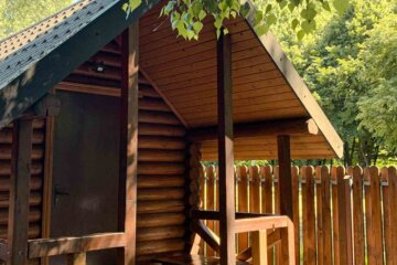 У Києві побудували будиночки для відпочинку біля Північного мосту — порушено закон