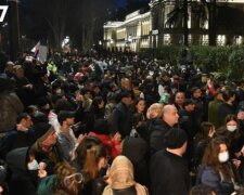 У Грузії починається третій вечір масових протестів: вимагають відпустити затриманих