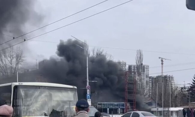 У Києві сталася пожежа на кіностудії Довженка на Шулявці