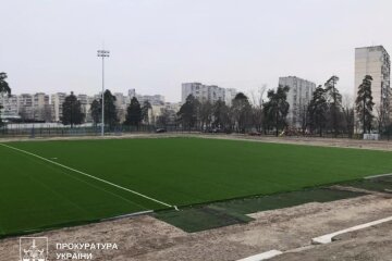 Прокуратура вимагає повернути ₴3 млн за ремонт стадіону та спортмайданчиків на Тростянецькій