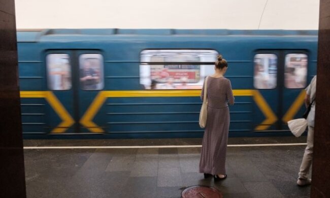Мер столиці заявив, що прокуратура «маніпулює заявами» щодо причин аварії у київському метро