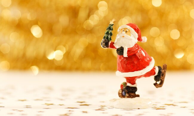 Біля Офісу Президента будують новорічну ковзанку