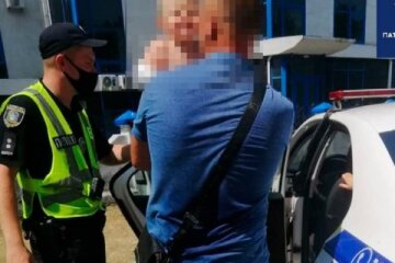 Бориспільські патрульні допомогли доправити немовля з опіками до лікарні