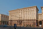 “Свобода” та “Нацкорпус” блокували колишніх однофракційників у Київраді (відео)