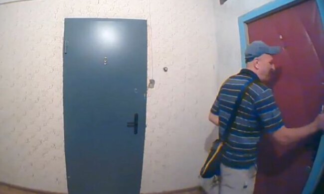 В Україні активізувалися домушники, небезпечний момент зняла камера відеоспостереження