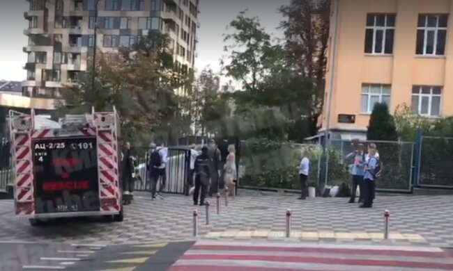 1 вересня в Києві розпочалось із мінування шкіл (відео)