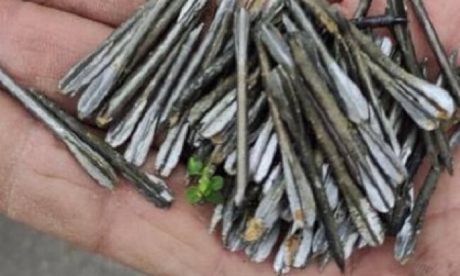 Проти херсонців російські військові застосовують смертоносні снаряди з флешетами