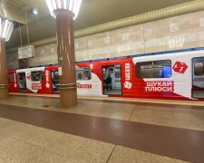 У Києві вже запрацював "човниковий" рух в метро