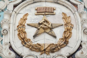 Чому на ВДНГ досі залишається радянська символіка та коли її приберуть остаточно? — гендиректор дав відповідь