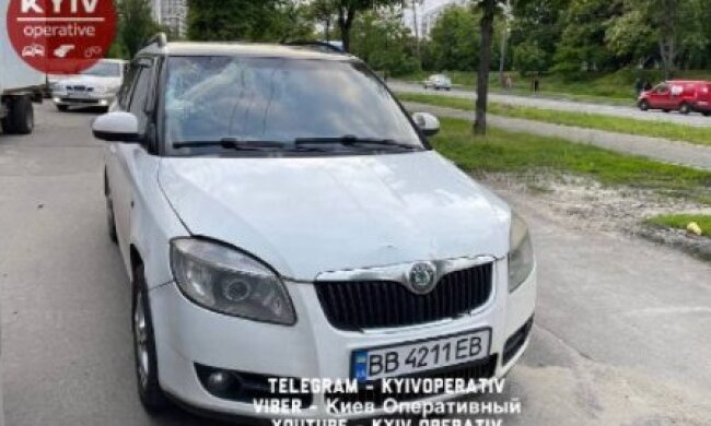У Києві таксист збив хлопчика