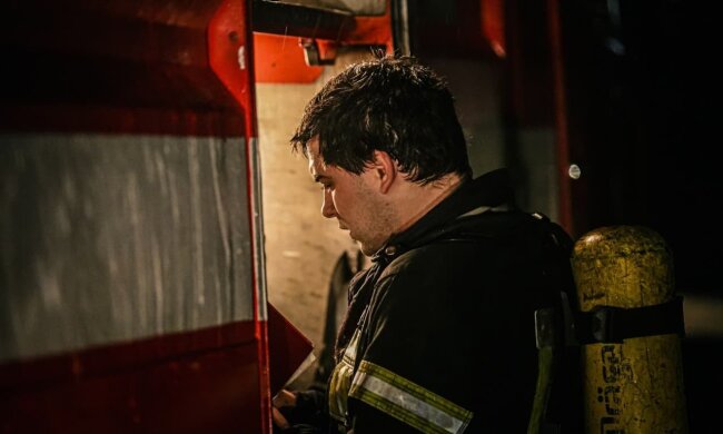 У Дніпровському районі горів будинок