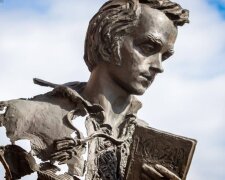 Кобзар єднає: Київ святкує 212-річчя Тараса Шевченка масштабними подіями