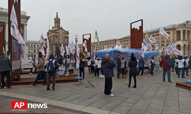Київські ФОПи вийшли на протест проти карантину (відео)