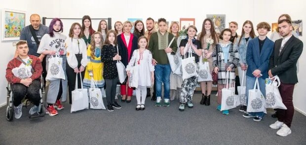 У Києві відкрили виставку робіт переможців міжнародного фестивалю МАЛЮЙ.UA