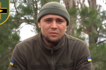 Бійці ЗСУ розбили колону військової техніки окупантів РФ у Херсонській області