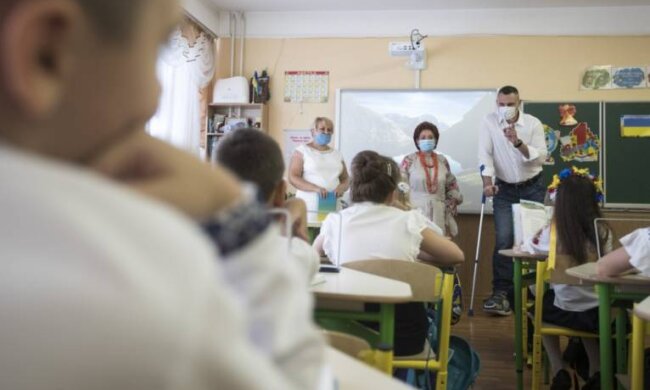 Стало відомо, як працюватимуть з 1 вересня київські школи