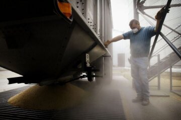 В Україні застрягли 25 млн тонн зерна. Це впливає на продовольчі ціни у світі, – ООН